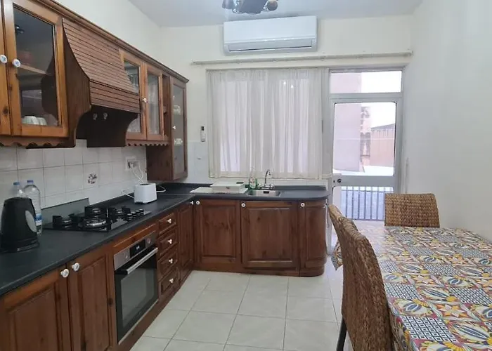 Residencia La Promesa St. Paul's Bay